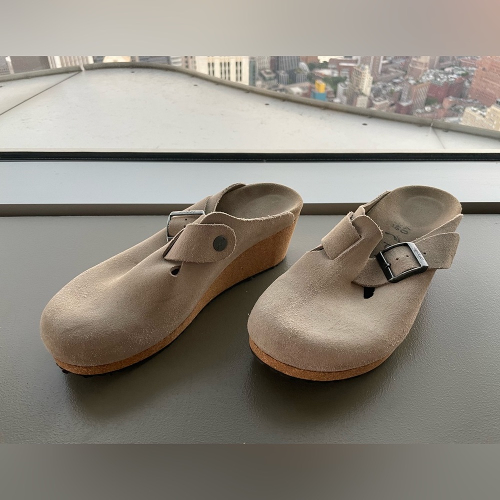 Papillio/ Birkenstock Fanny Suede Leather Taupe Clogs